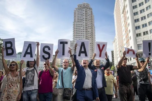 Los menús de las residencias de mayores llegan a Consumo